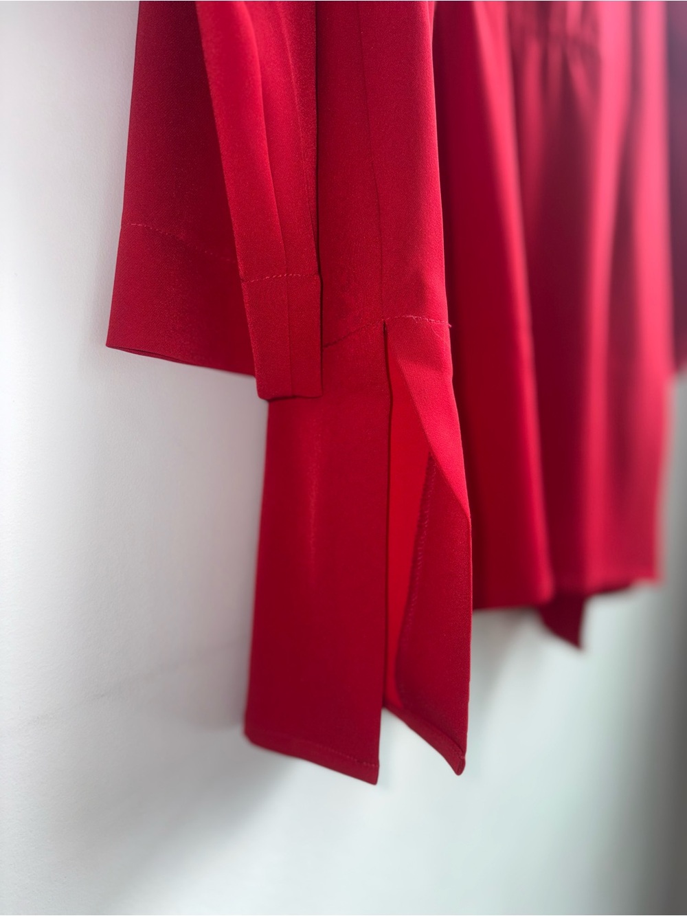 cleo Red Open-Front Long Sleeve Robe - Picture 5 of 6
